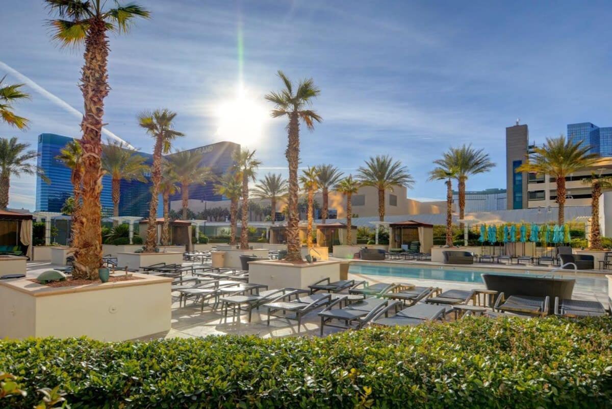 Mgm Signature-18-703 Strip View Jacuzzi Studio Las Vegas Eksteriør billede